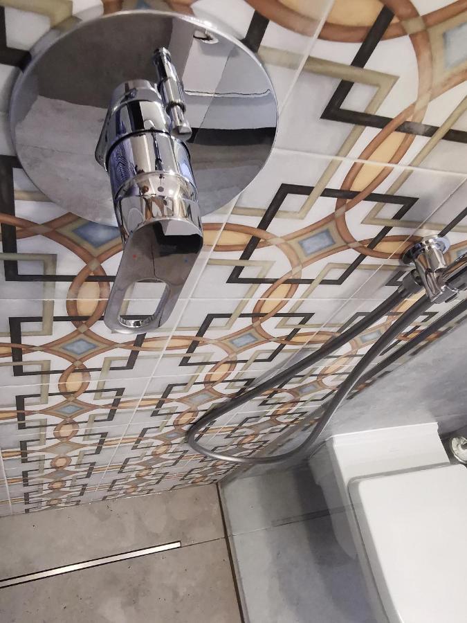 Nowe Apartamenty Zamkowa Vis A Vis Wawelu Cracovia Exterior foto